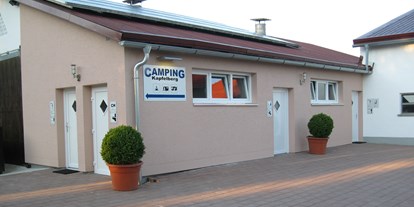 Campingplätze - Barrierefreie Sanitärgebäude - Bayerischer Wald - Camping auf dem Kapfelberg