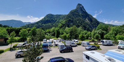 Campingplätze - Duschen mit Warmwasser: inklusive - Bayern - Campingpark Oberammergau