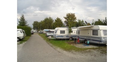 Campingplätze - Grillen mit Holzkohle möglich - Bäderdreieck - Kurcamping Fuchs