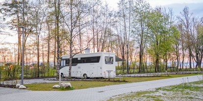 Campingplätze - Separater Gruppen- und Jugendstellplatz - Oberbayern - Camping Seeshaupt