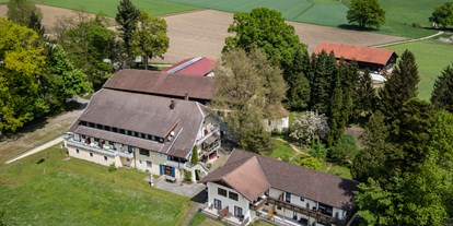 Campingplätze - Grillen mit Holzkohle möglich - Oberbayern - Ferienparadies Gut Horn