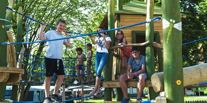 Campingplätze - Kinderspielplatz am Platz - Waging am See - Ferienparadies Gut Horn