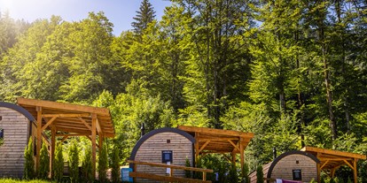 Campingplätze - Bänke und Tische für Zelt-Camper - Bayern - Alm-Kaser - Camping-Resort Allweglehen