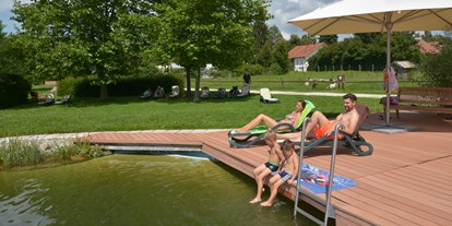Campingplätze - Liegt am Fluss/Bach - Deutschland - Kur-Gutshof-Camping Arterhof