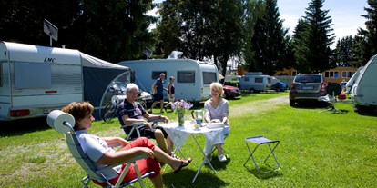 Campingplätze - Reisemobilstellplatz vor der Schranke - Allgäu / Bayerisch Schwaben - Kur und Vitalcamping