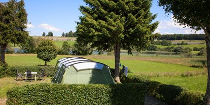 Campingplätze - Kochmöglichkeit - Insel Camping am See mit Ferienwohnung / Allgäu