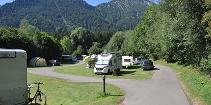 Campingplätze - Hunde möglich:: in der Hauptsaison - Bayern - Camping Pfronten