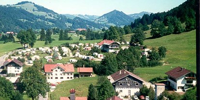 Campingplätze - Kinderanimation: nicht vorhanden - Allgäu / Bayerisch Schwaben - Der Blick Richtung Oberstaufen vom Camping Aach - Camping-Aach bei Oberstaufen