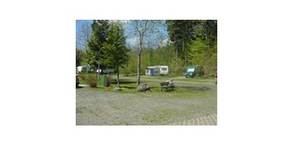 Campingplätze - TV-Anschluss am Stellplatz - Waldbad Camping Isny
