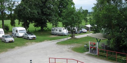 Campingplätze - Grillen mit Holzkohle möglich - Deutschland - Camping Illertissen