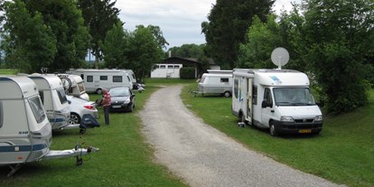 Campingplätze - Strom am Stellplatz (Ampere 6/10/16): 16 Ampere - Illertissen - Camping Illertissen