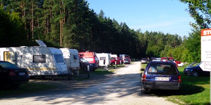 Campingplätze - Grillen mit Holzkohle möglich - Bayern - Camping Jurahöhe