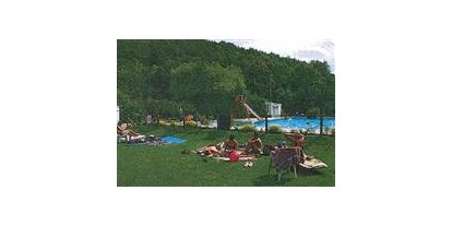 Campingplätze - Kinderspielplatz am Platz - Breitenbrunn (Landkreis Neumarkt in der Oberpfalz) - Jura-Camping