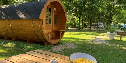 Campingplätze - Bänke und Tische für Zelt-Camper - Regensburg - AZUR Camping Regensburg