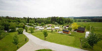 Campingplätze - Grillen mit Holzkohle möglich - Bayerischer Wald - Pullman-Camping
