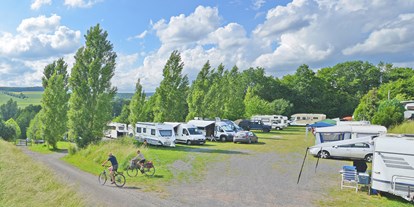 Campingplätze - Hunde Willkommen - Camping - und Reisemobilstellplatz Thulbatal