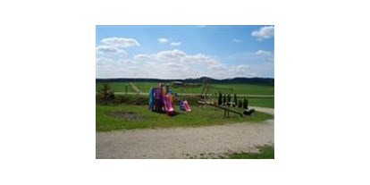 Campingplätze - Kinderspielplatz am Platz - Ostbayern - Camping in Berg