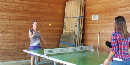 Campingplätze - Tischtennis - Oberbayern - Camping Halbinsel Burg