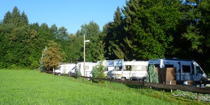 Campingplätze - Grillen mit Holzkohle möglich - Bayern - Campingplatz Seewang