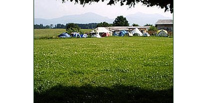 Campingplätze - Reisemobilstellplatz vor der Schranke - Chieming - Jugend u.Fam.Zeltplatz Chieming
