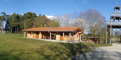 Campingplätze - Bänke und Tische für Zelt-Camper - Ostbayern - Internationaler Pfadfinderzeltplatz Bucher Berg