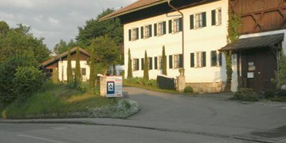 Campingplätze - Separater Gruppen- und Jugendstellplatz - Oberbayern - Camping Großseeham