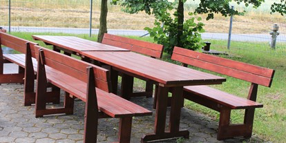 Campingplätze - Bänke und Tische für Zelt-Camper - Bayern - Campingplatz Scheinfeld