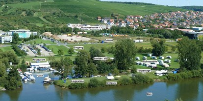 Campingplätze - Auto am Stellplatz - Eibelstadt - Wassersportclub Eibelstadt