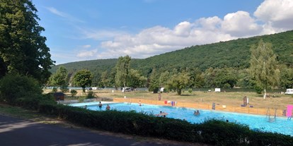 Campingplätze - Hunde Willkommen - Bayern - Mainglueck Campibg Schwimmen Pool - Mainglück Camping