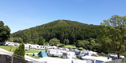 Campingplätze - Baden in natürlichen Gewässern - Spessart-Hügel - Campingplatz Mainufer