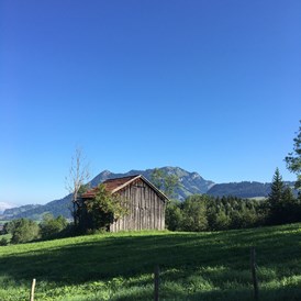 Campingplatz: Die Allgäuer Berge.  - Camping Zeh am See/ Allgäu