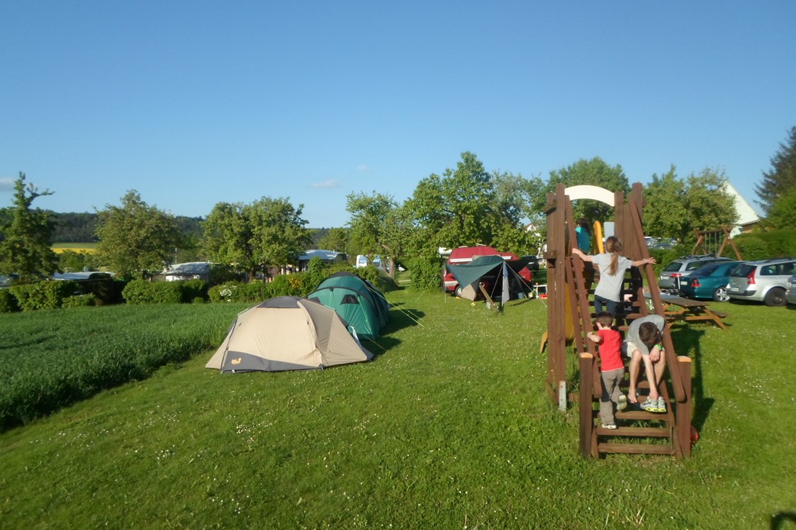 Campingplatz: zelten und spielen - Camping Bergesruh