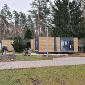 Campingplatz: Unsere neuen Mobilheime bieten großen Komfort.  - Camping Waldsee 