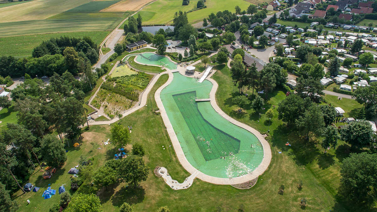 Campingplätze - Grillen mit Holzkohle möglich - PLZ 92253 (Deutschland) - Camping am Naturerlebnisbad