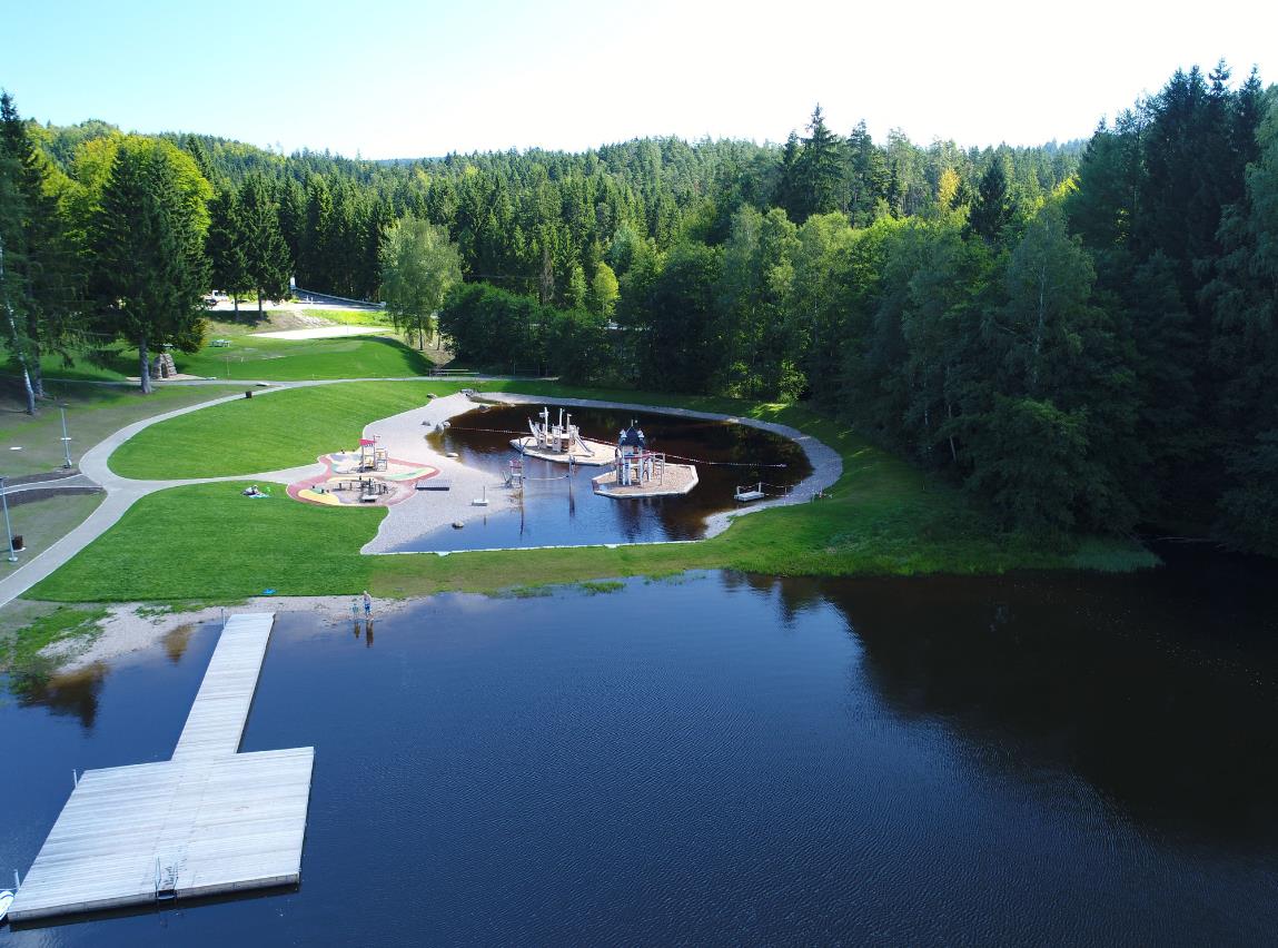 campsites - Reisemobilstellplatz vor der Schranke - Ostbayern - Freizeit und Camping Gaisweiher