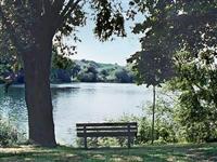 Campingplätze - Klassifizierung (z.B. Sterne): Vier - Franken - Camping Katzenkopf am See