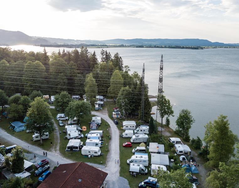Campingplätze - Separater Gruppen- und Jugendstellplatz - Oberbayern - Campingplatz Renken am Kochelsee