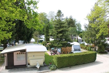 Campingplatz: Camping in Berg