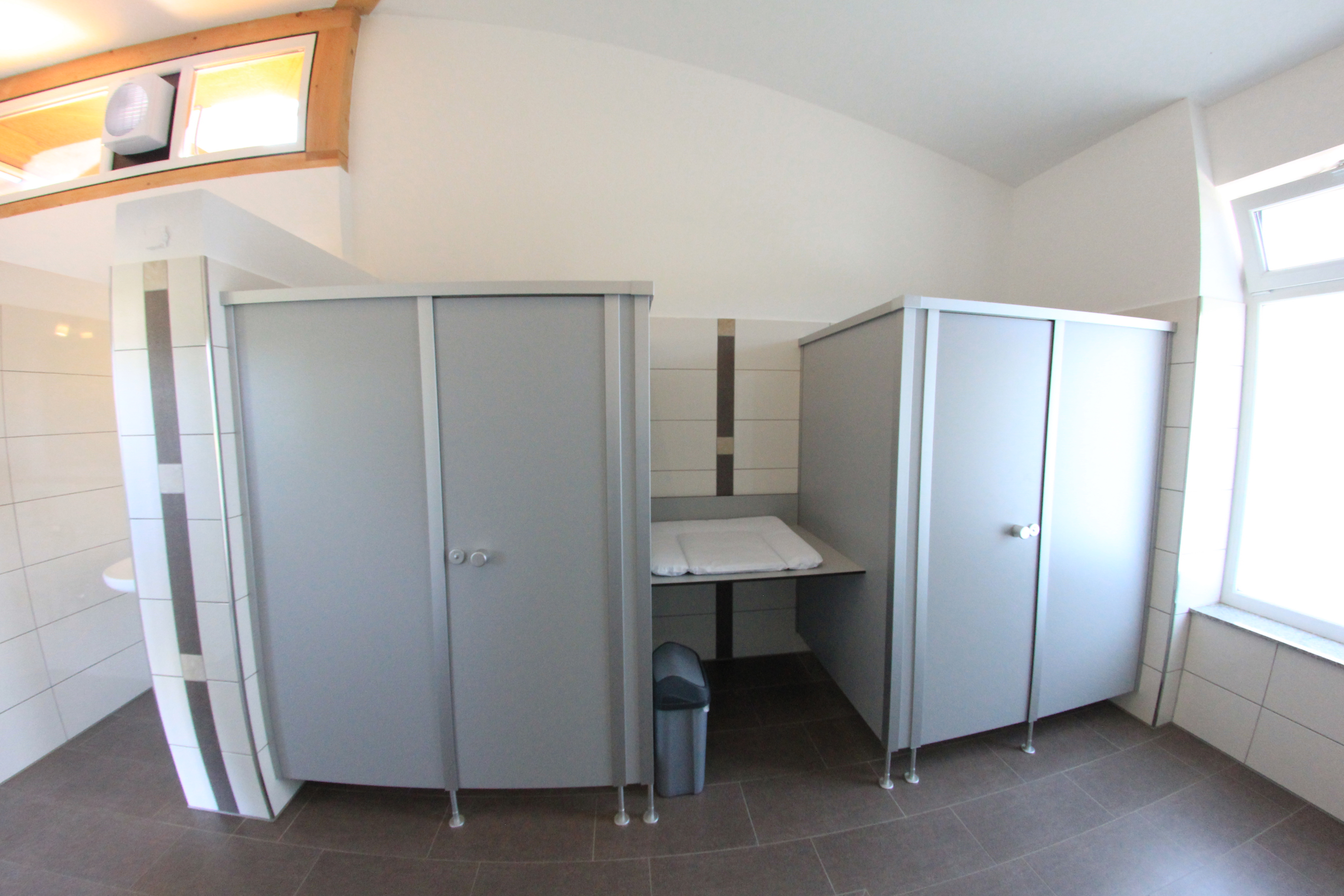 Campingplätze - Barrierefreie Rezeption - Ostbayern - Campingplatz Freizeitinsel