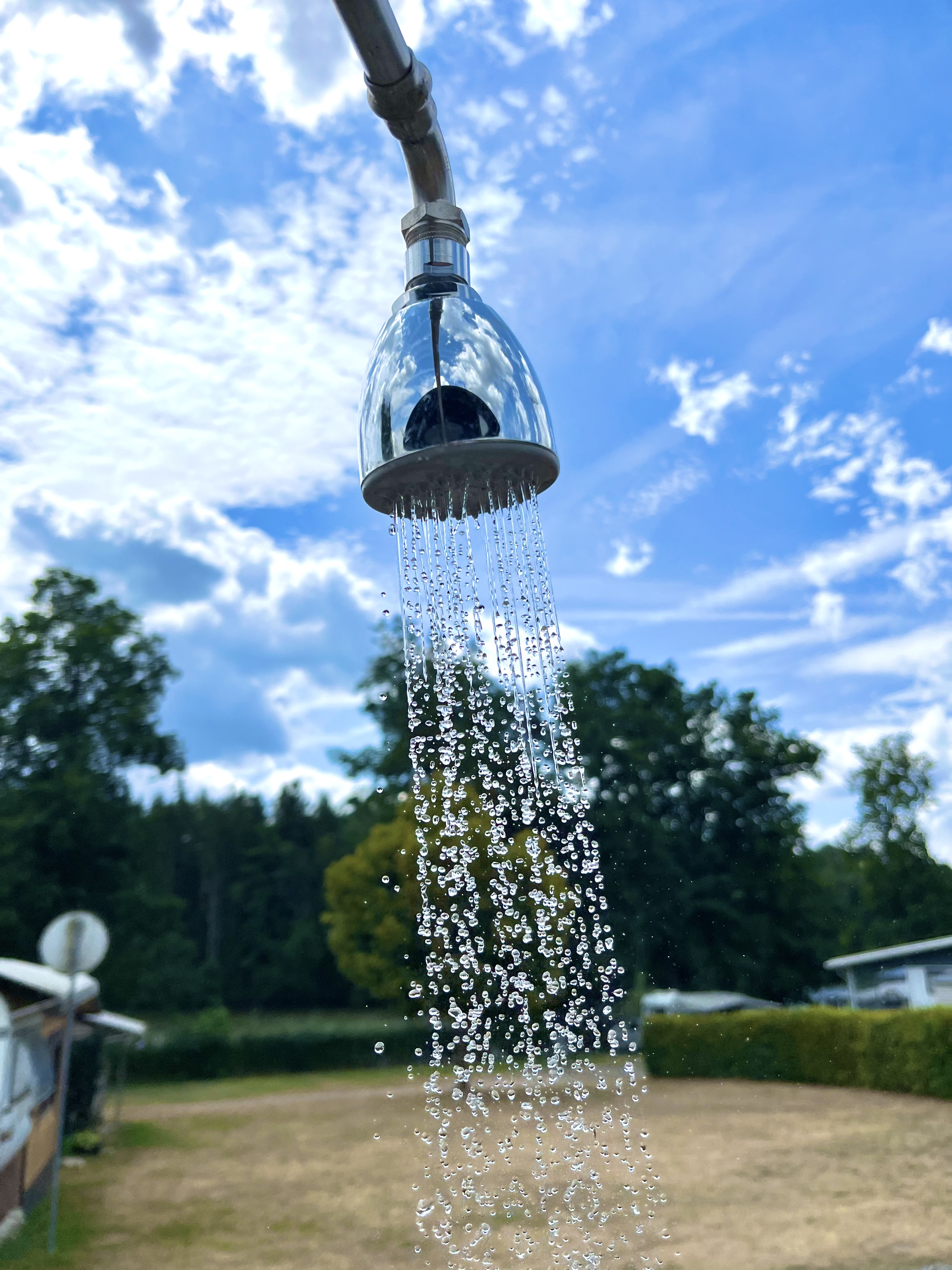 Campingplatz: Außendusche für Wasserratten - Hammersee Camping