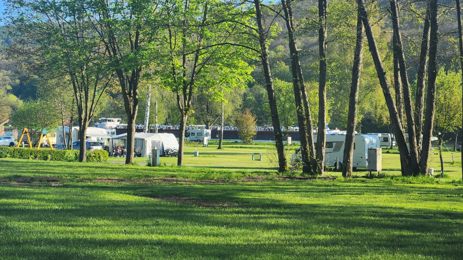 Campingplätze - Klassifizierung (z.B. Sterne): nicht klassifiziert - Mainglueck Camping Platz Übersicht - Mainglück Camping